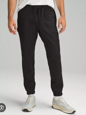 Lululemon ABC Jogger 32" Black size M
